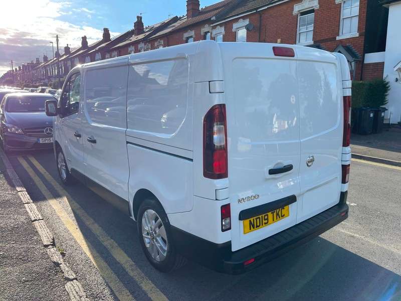2019 NISSAN NV300 2019 NISSAN NV300