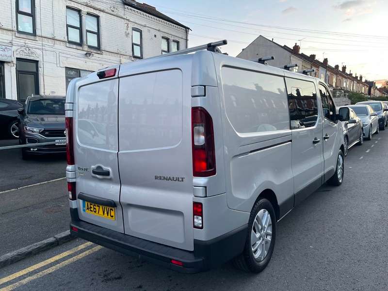 2017 RENAULT TRAFIC 2017 RENAULT TRAFIC