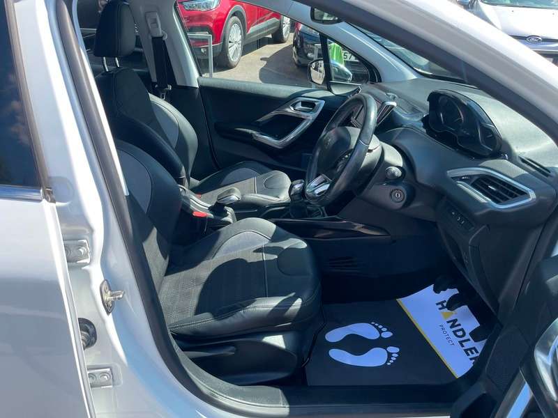 2016 PEUGEOT 2008 2016 PEUGEOT 2008