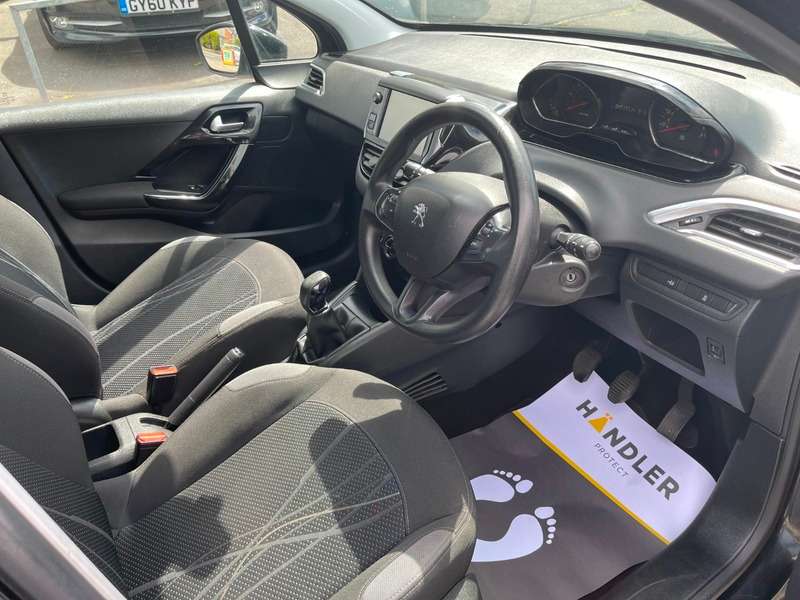 2012 PEUGEOT 208 2012 PEUGEOT 208