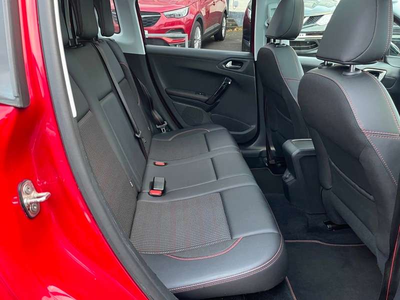 2017 PEUGEOT 2008 2017 PEUGEOT 2008