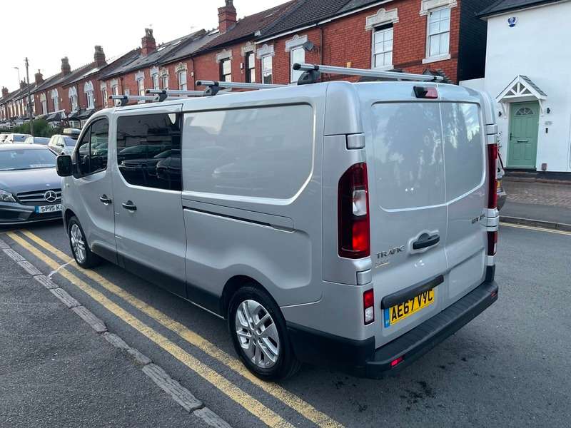 2017 RENAULT TRAFIC 2017 RENAULT TRAFIC