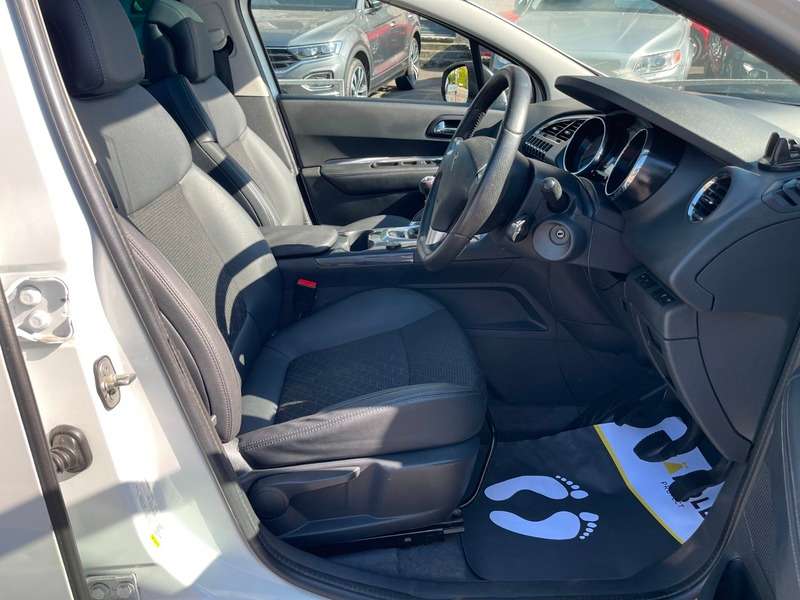 2016 PEUGEOT 3008 2016 PEUGEOT 3008