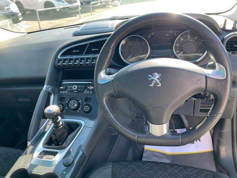 2016 PEUGEOT 3008 2016 PEUGEOT 3008