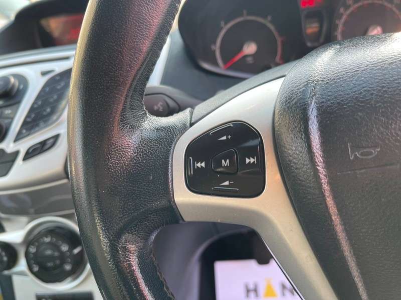 2012 FORD FIESTA 2012 FORD FIESTA