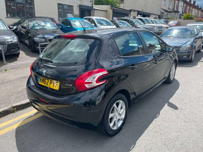 2012 PEUGEOT 208 2012 PEUGEOT 208
