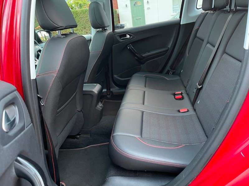 2017 PEUGEOT 2008 2017 PEUGEOT 2008