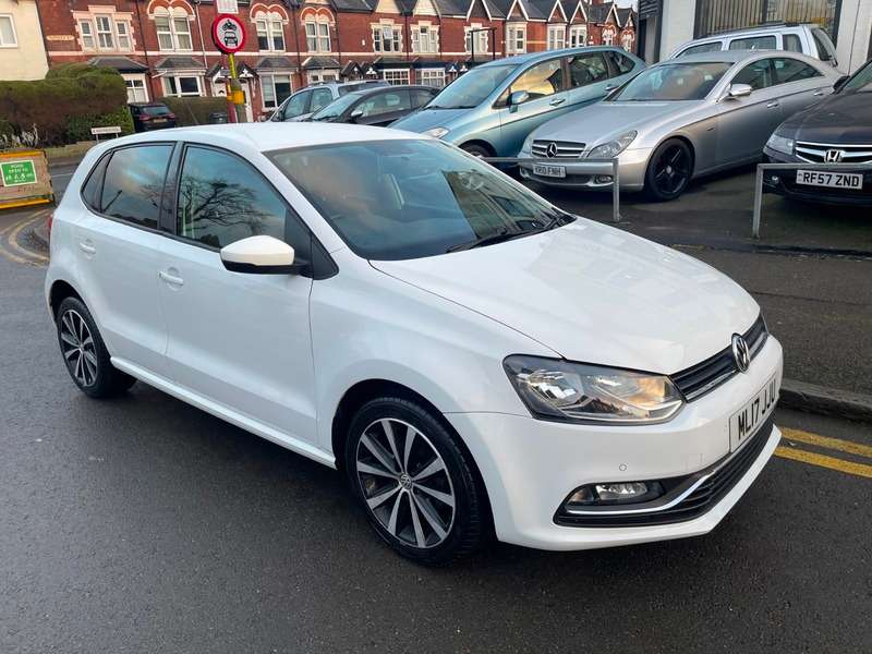 null VOLKSWAGEN POLO null VOLKSWAGEN POLO