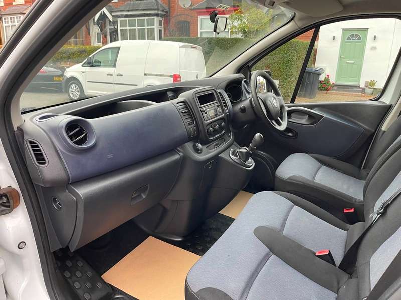 2017 VAUXHALL VIVARO 2017 VAUXHALL VIVARO