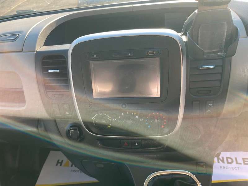 2019 NISSAN NV300 2019 NISSAN NV300