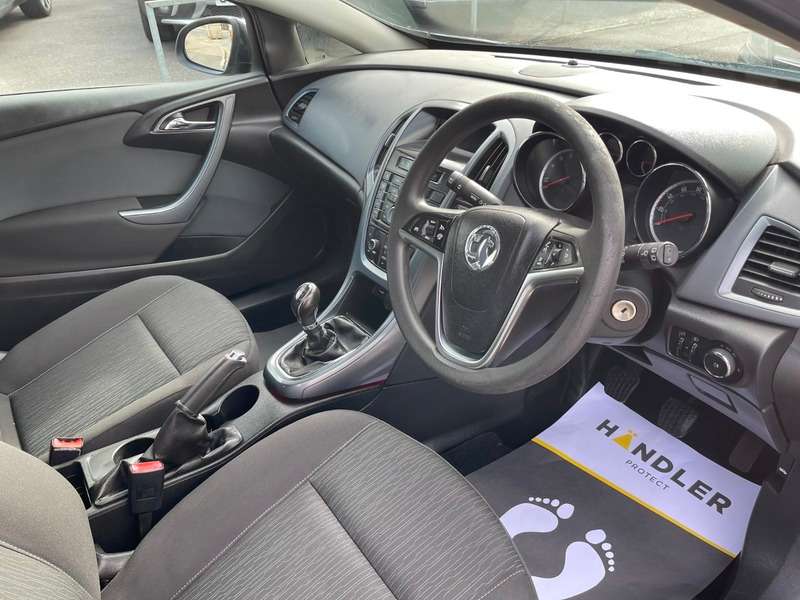 2012 VAUXHALL ASTRA 2012 VAUXHALL ASTRA