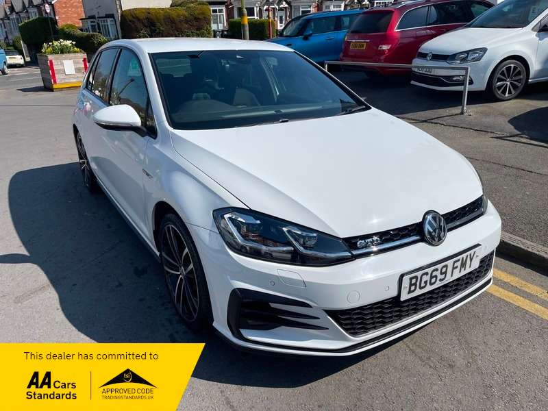2019 VOLKSWAGEN GOLF 2019 VOLKSWAGEN GOLF