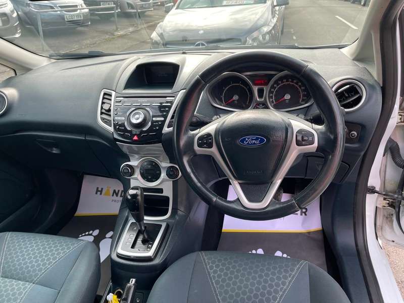 2011 FORD FIESTA 2011 FORD FIESTA
