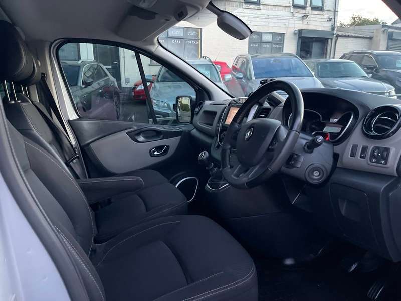 2017 RENAULT TRAFIC 2017 RENAULT TRAFIC