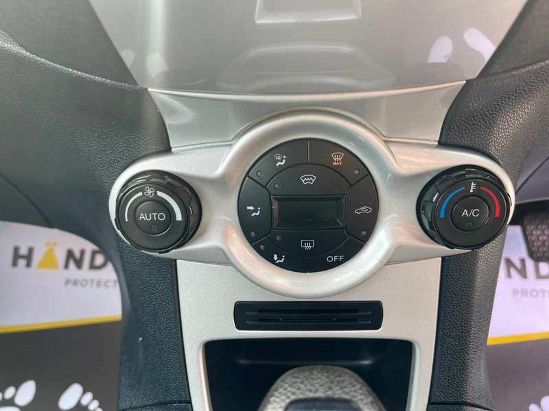 2011 FORD FIESTA 2011 FORD FIESTA