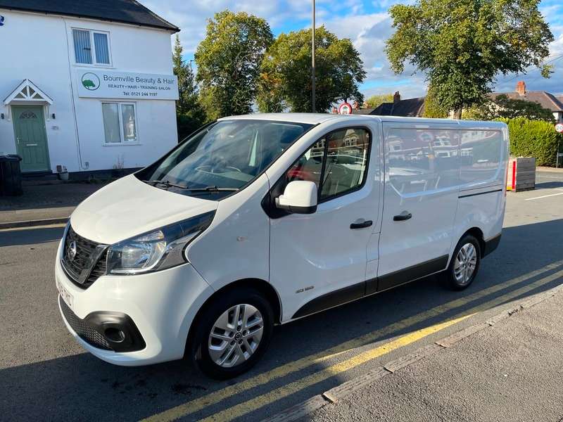 2019 NISSAN NV300 2019 NISSAN NV300