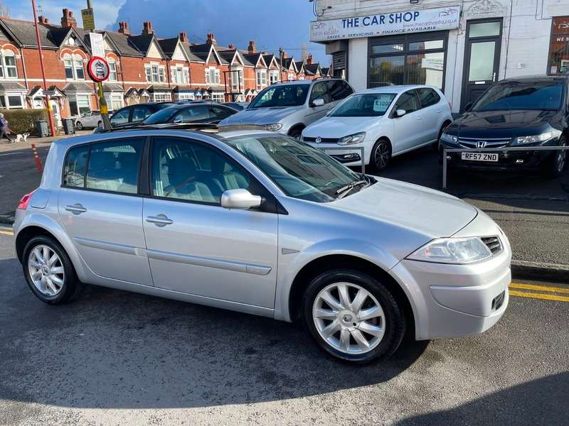 2006 RENAULT MEGANE 2006 RENAULT MEGANE