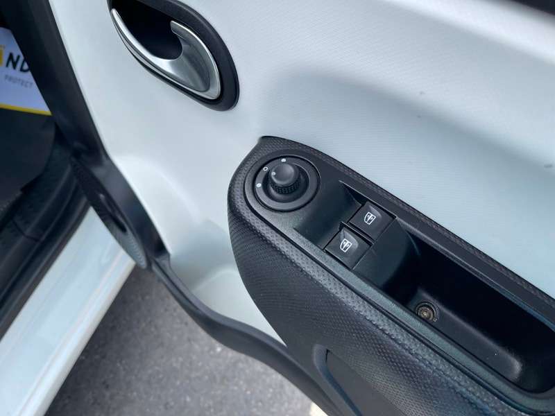 2015 RENAULT TWINGO 2015 RENAULT TWINGO