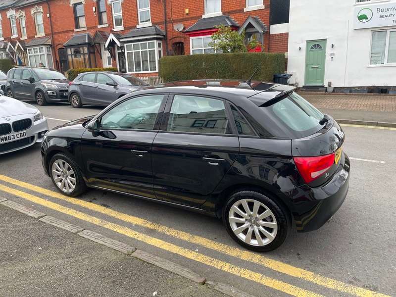 2014 AUDI A1 2014 AUDI A1