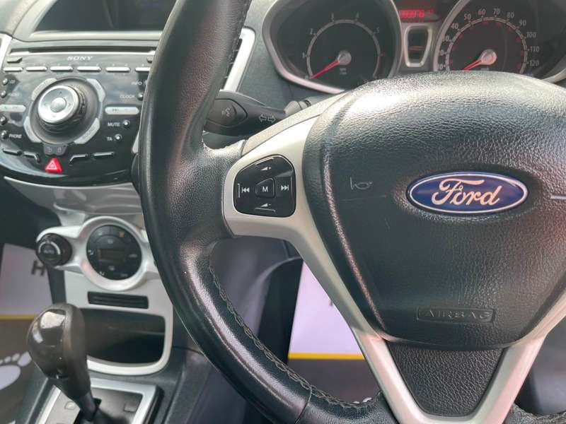 2011 FORD FIESTA 2011 FORD FIESTA