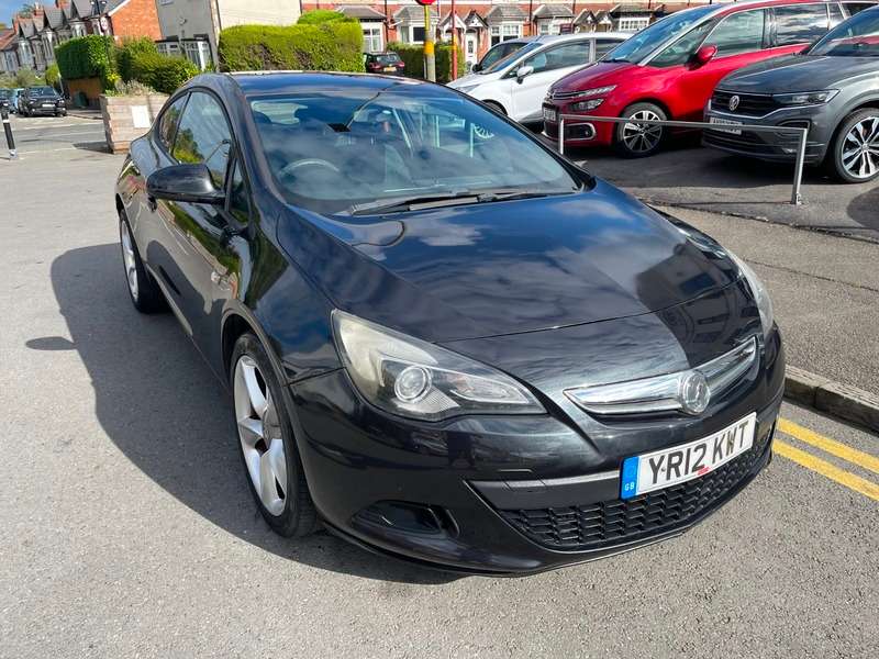 A 2012 VAUXHALL ASTRA GTC SPORT S/S A 2012 VAUXHALL ASTRA GTC SPORT S/S
