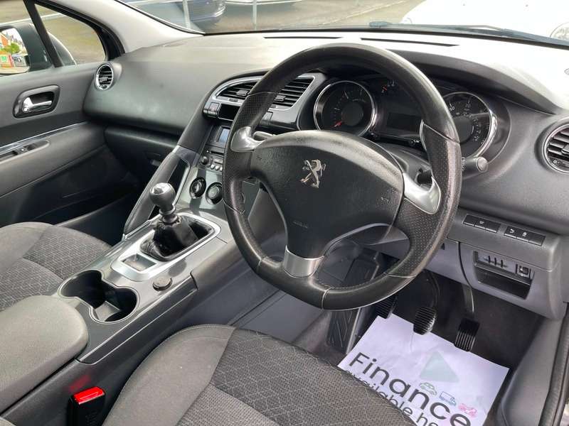 2016 PEUGEOT 3008 2016 PEUGEOT 3008