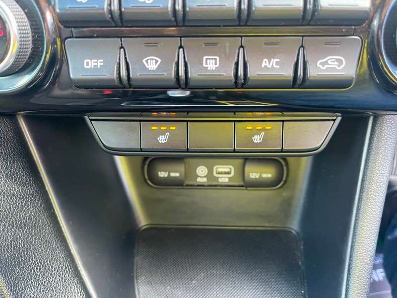 null KIA SPORTAGE null KIA SPORTAGE