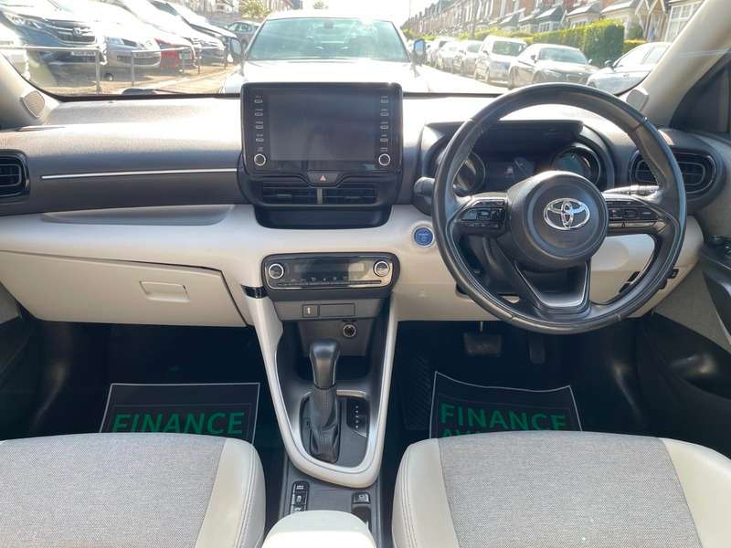 2021 TOYOTA YARIS 2021 TOYOTA YARIS