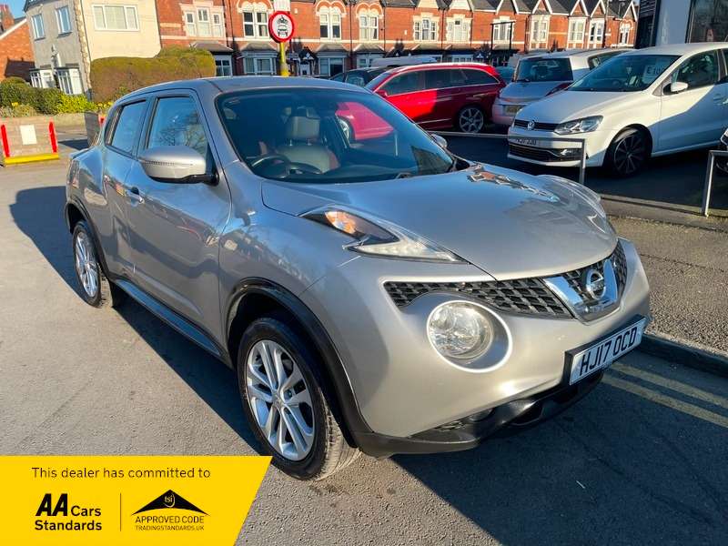 A 2017 NISSAN JUKE N-CONNECTA DIG-T A 2017 NISSAN JUKE N-CONNECTA DIG-T