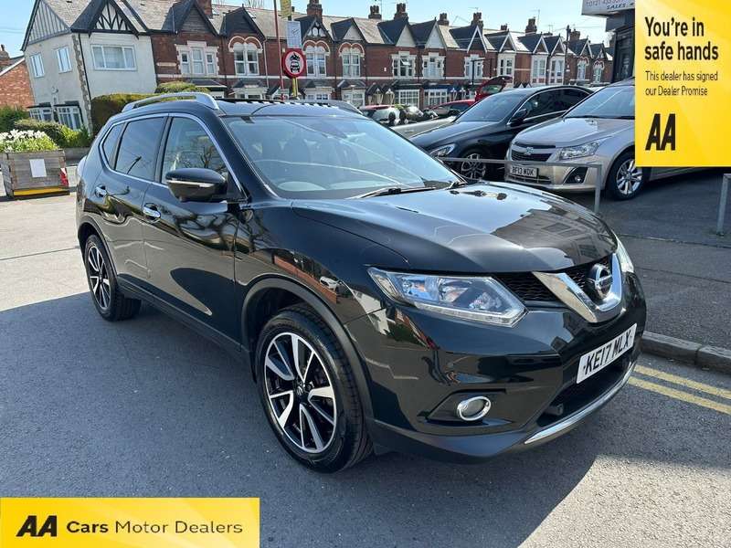 A 2017 NISSAN X-TRAIL N-VISION DCI A 2017 NISSAN X-TRAIL N-VISION DCI