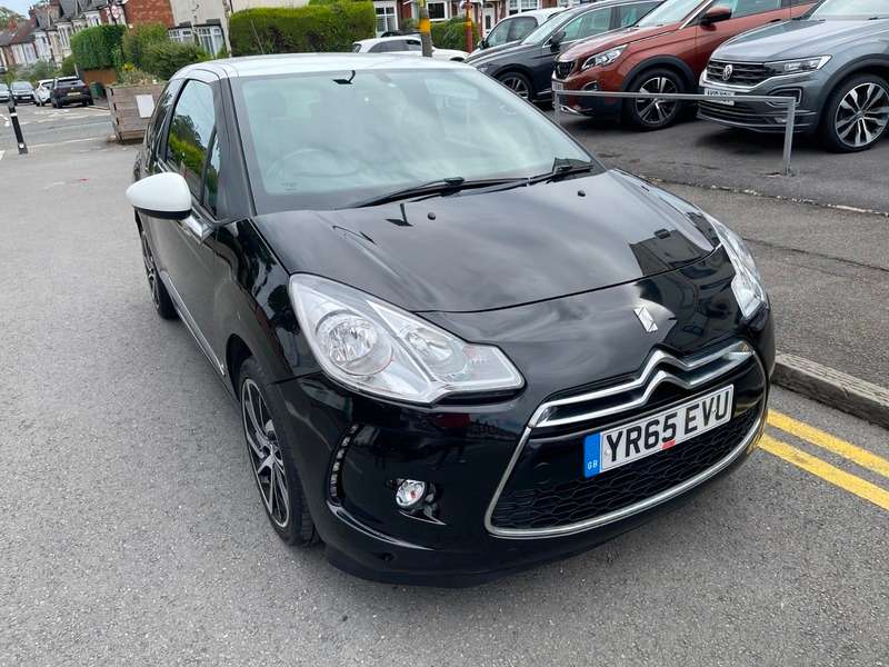 A 2015 DS DS 3 PURETECH DSTYLE NAV S/S A 2015 DS DS 3 PURETECH DSTYLE NAV S/S