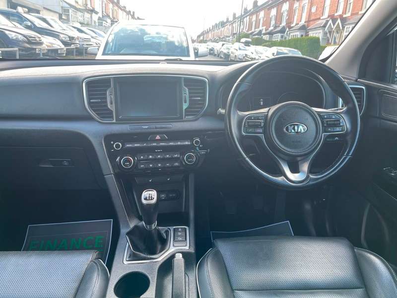 null KIA SPORTAGE null KIA SPORTAGE