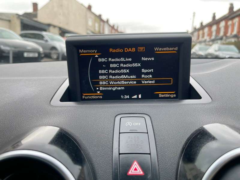 2014 AUDI A1 2014 AUDI A1