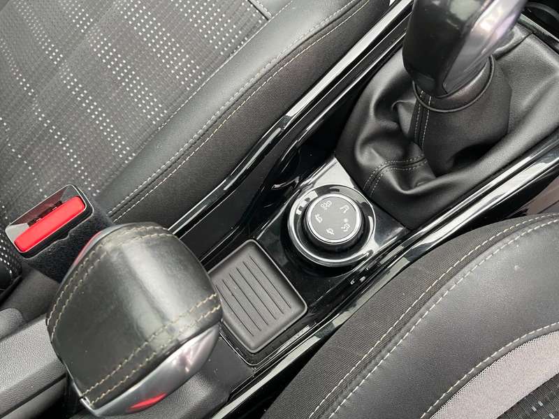 2016 PEUGEOT 2008 2016 PEUGEOT 2008