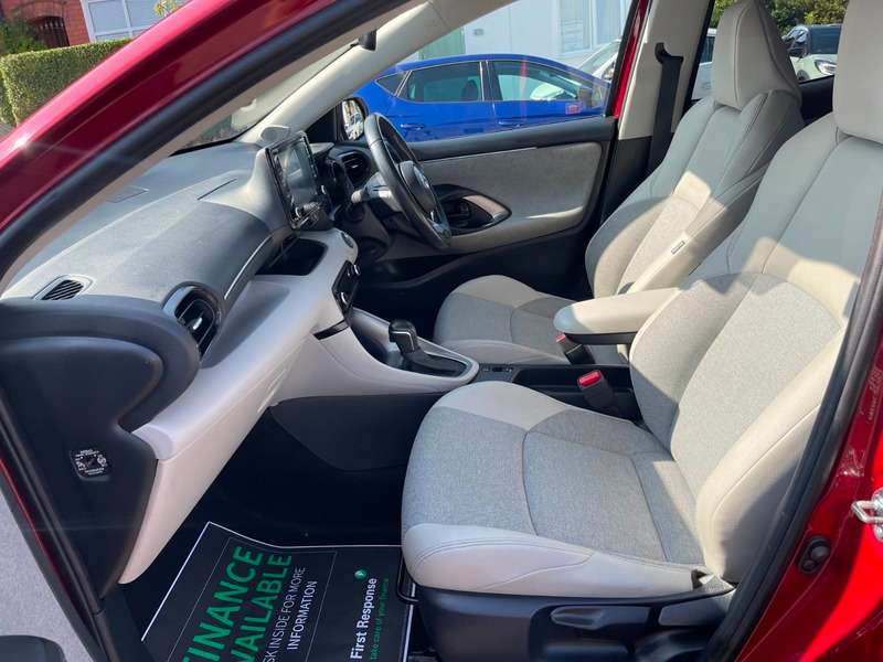 2021 TOYOTA YARIS 2021 TOYOTA YARIS