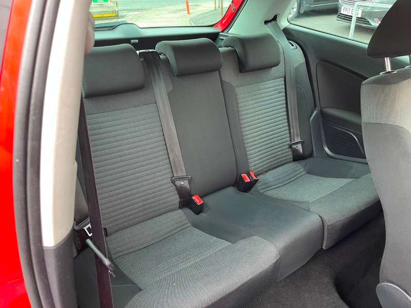 2011 VOLKSWAGEN POLO 2011 VOLKSWAGEN POLO