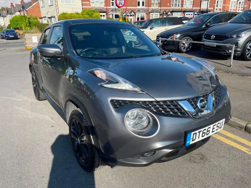 A 2017 NISSAN JUKE N-CONNECTA XTRONIC A 2017 NISSAN JUKE N-CONNECTA XTRONIC