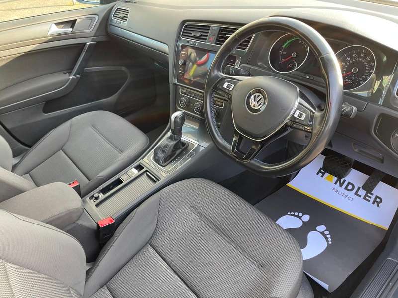 2020 VOLKSWAGEN GOLF 2020 VOLKSWAGEN GOLF