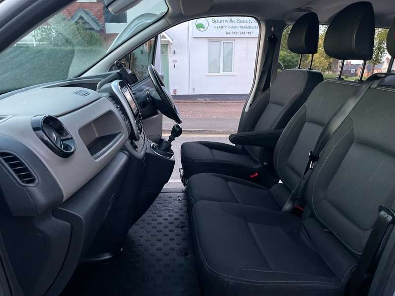 2017 RENAULT TRAFIC 2017 RENAULT TRAFIC