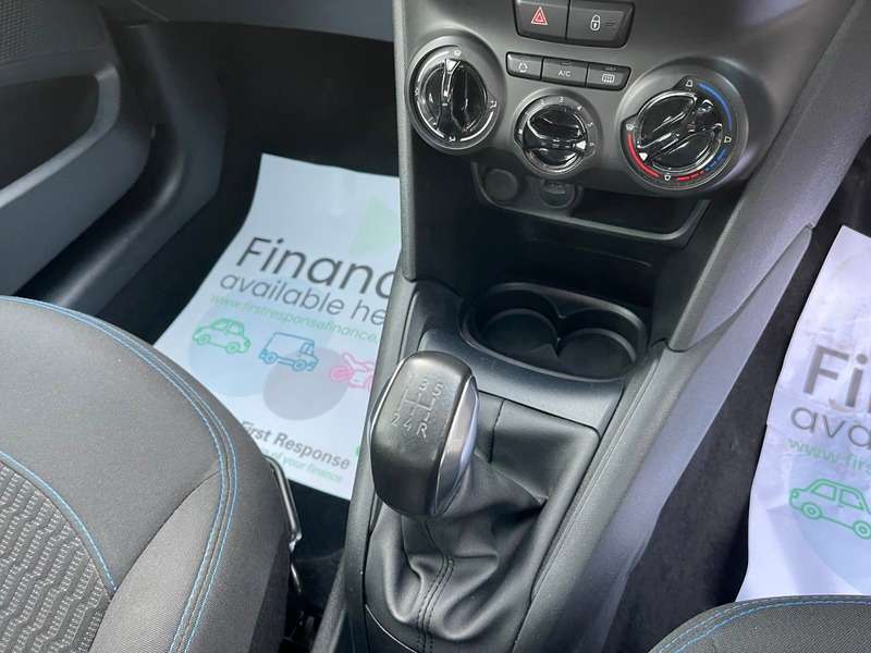 2018 PEUGEOT 208 2018 PEUGEOT 208