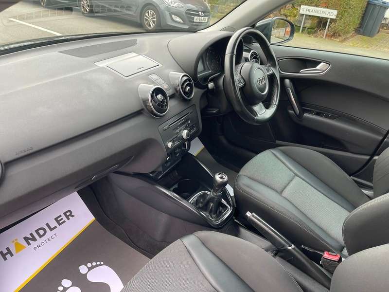 2014 AUDI A1 2014 AUDI A1