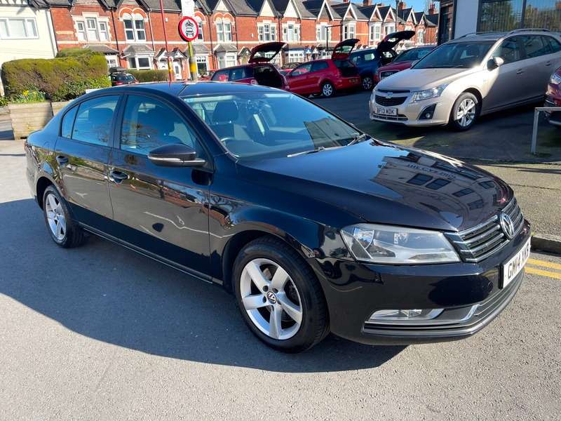 A 2014 VOLKSWAGEN PASSAT S TDI BLUEMOTION TECHNOLOGY DSG A 2014 VOLKSWAGEN PASSAT S TDI BLUEMOTION TECHNOLOGY DSG