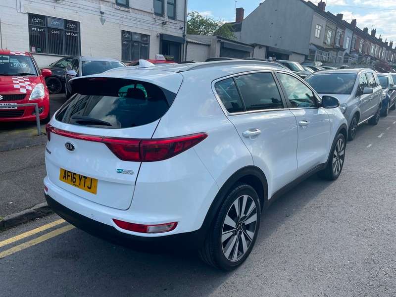 null KIA SPORTAGE null KIA SPORTAGE