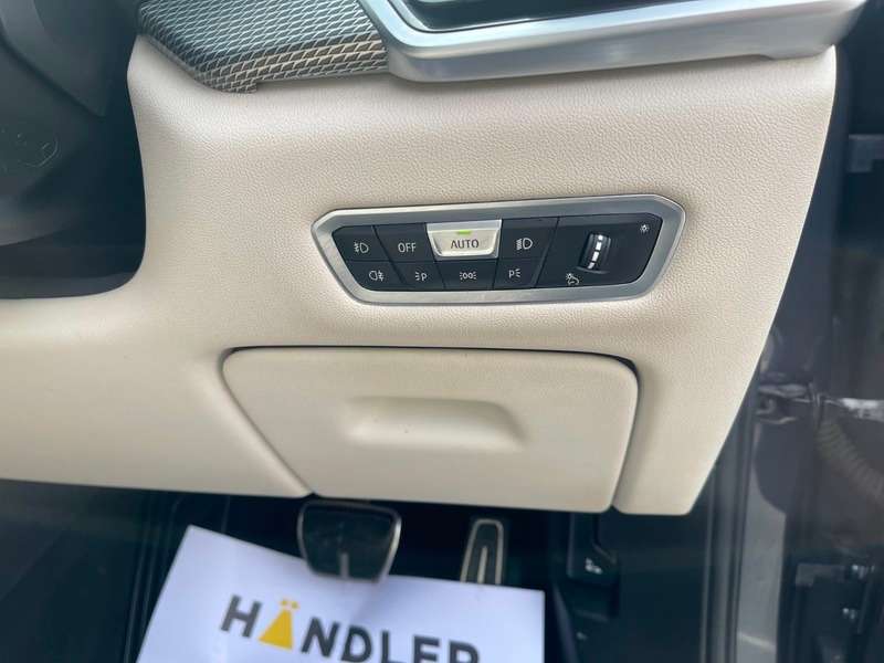 null BMW X5 null BMW X5