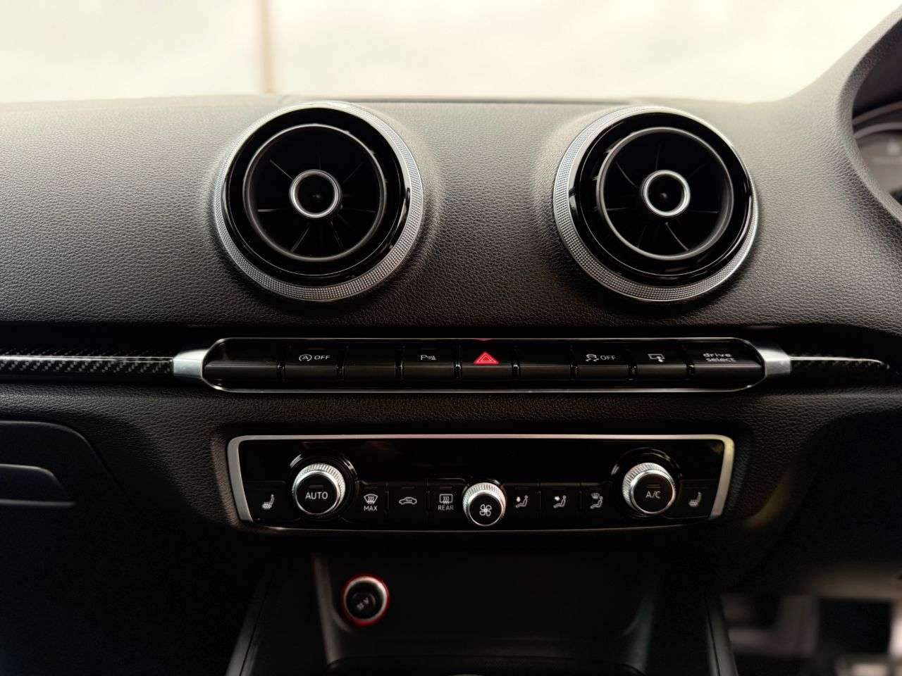 2015 AUDI A3 2015 AUDI A3
