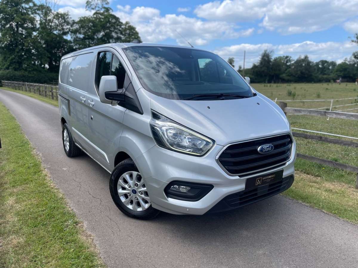 Check out this Ford Transit Custom 2021 Diesel Manual