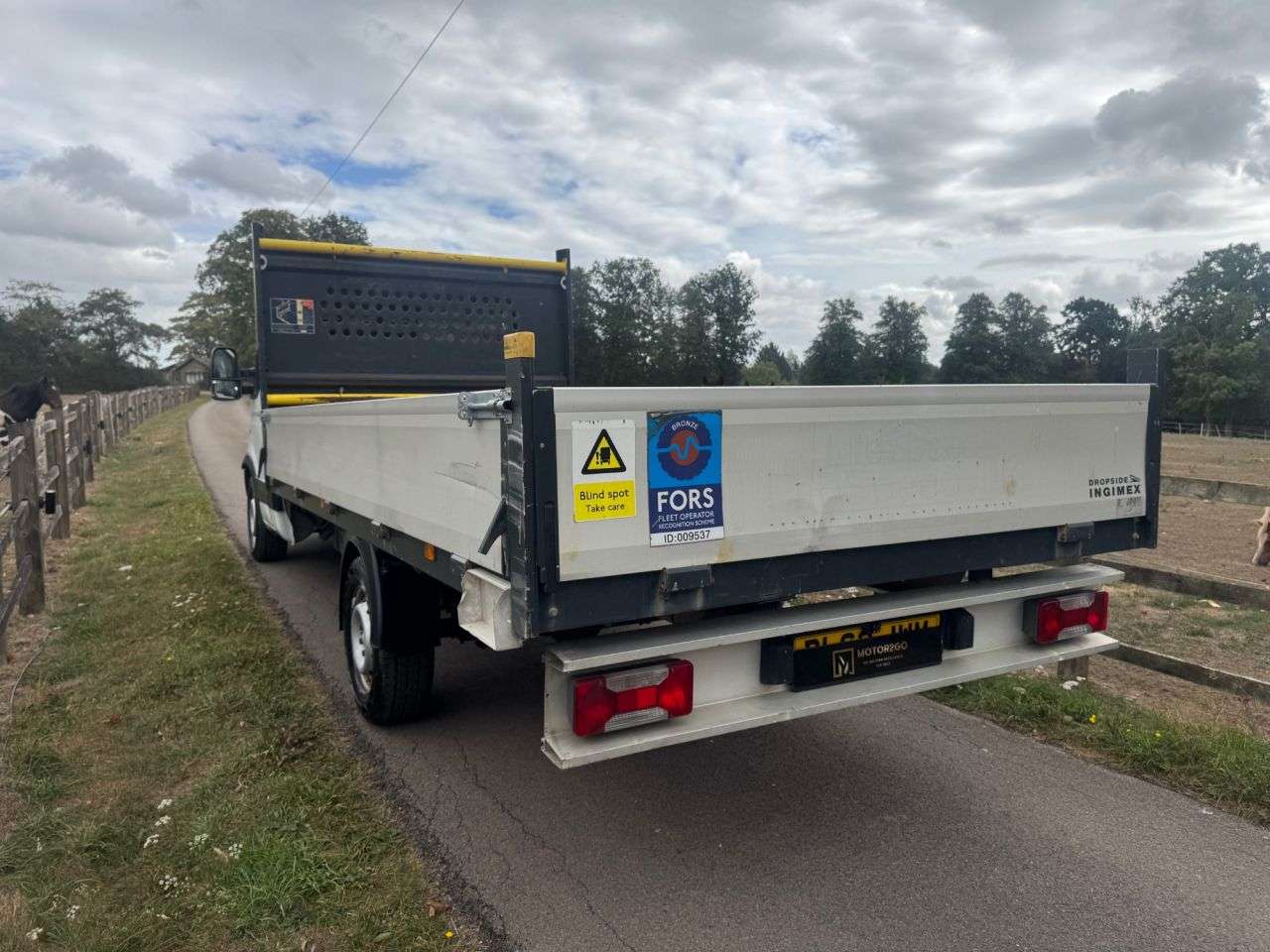 A 2013 IVECO DAILY 2.3 TD 35S11 Chassis Cab 2dr Diesel Manual L3 (214 g/km, 106 bhp) Chassis C A 2013 IVECO DAILY 2.3 TD 35S11 Chassis Cab 2dr Diesel Manual L3 (214 g/km, 106 bhp) Chassis C