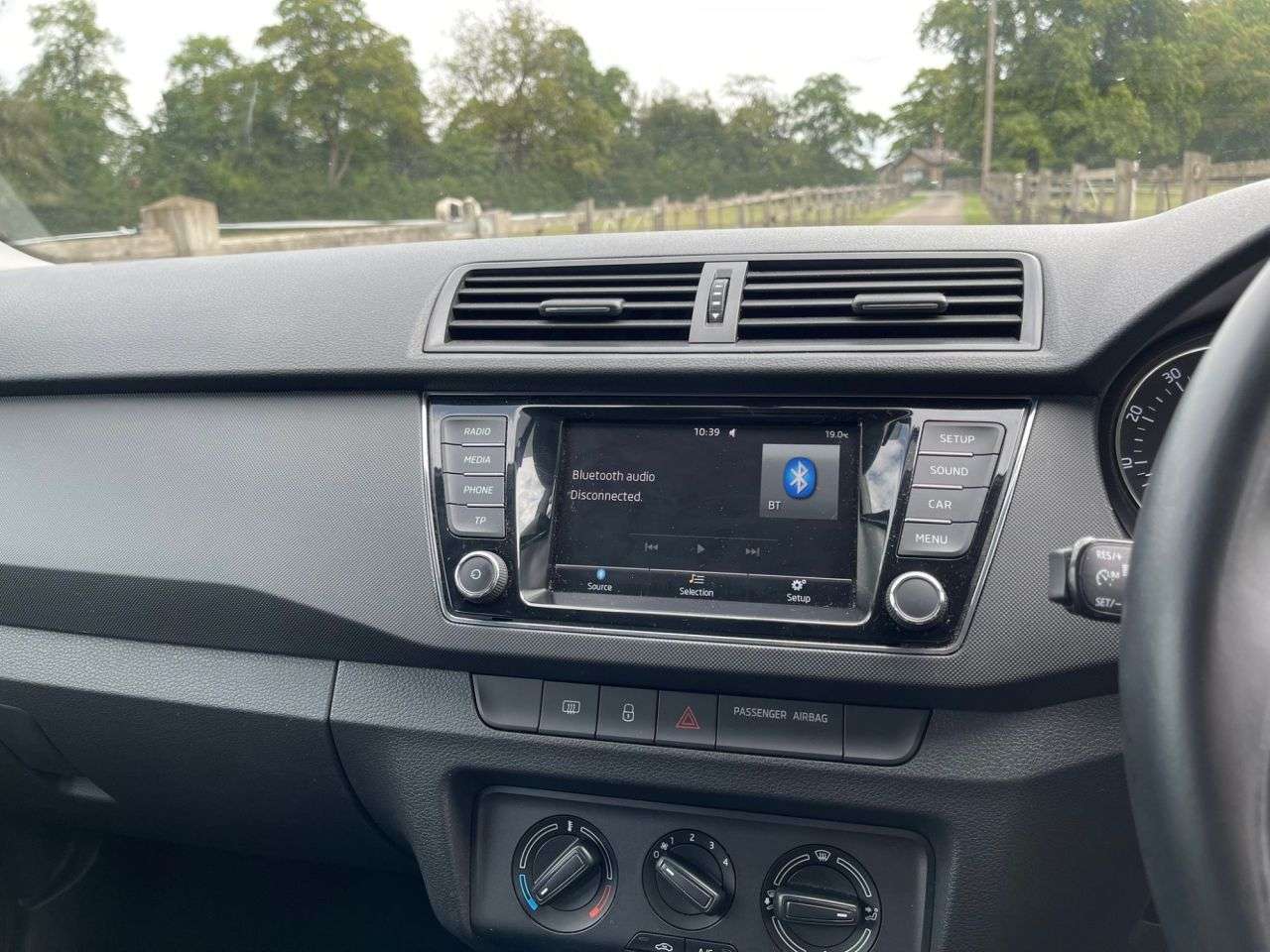 2015 SKODA FABIA 2015 SKODA FABIA