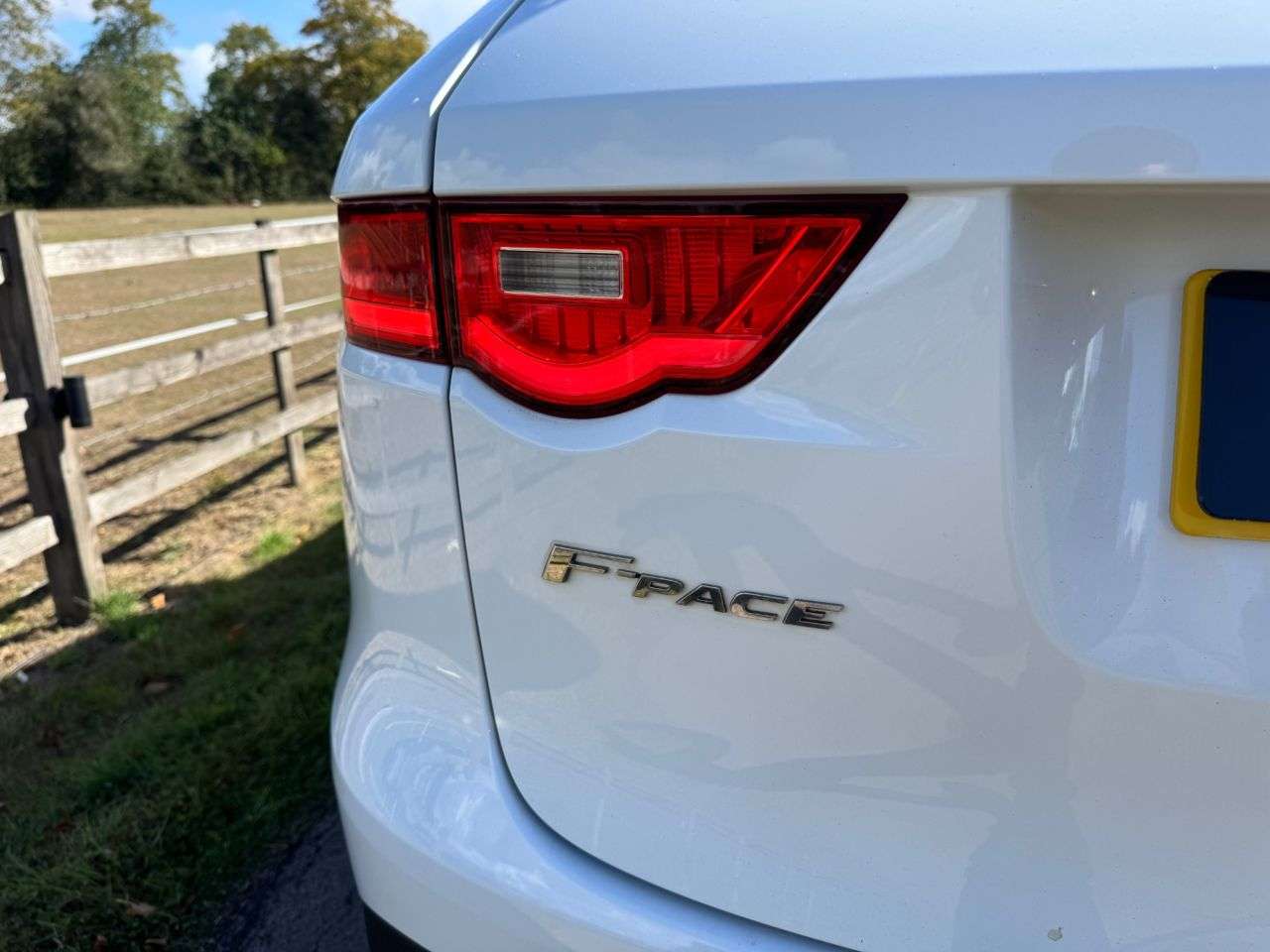 2018 JAGUAR F-PACE 2018 JAGUAR F-PACE