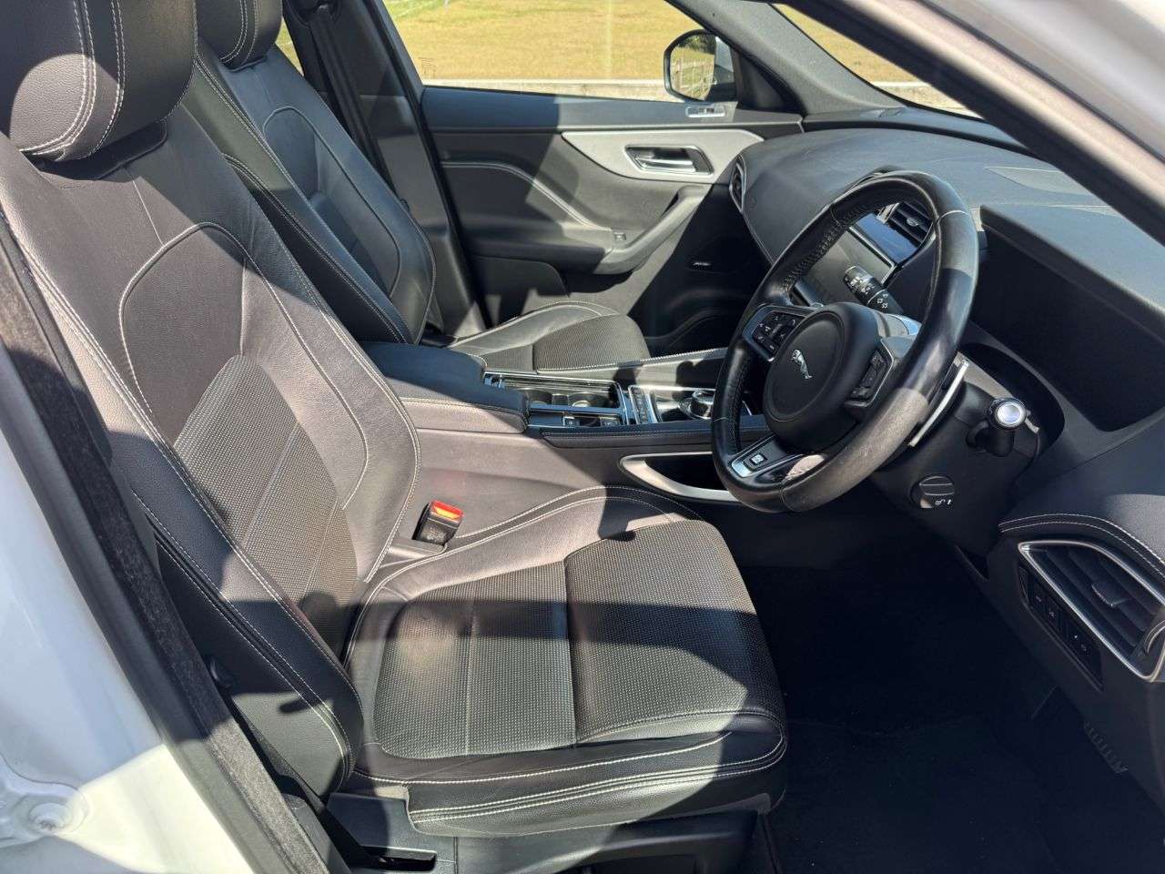 2018 JAGUAR F-PACE 2018 JAGUAR F-PACE